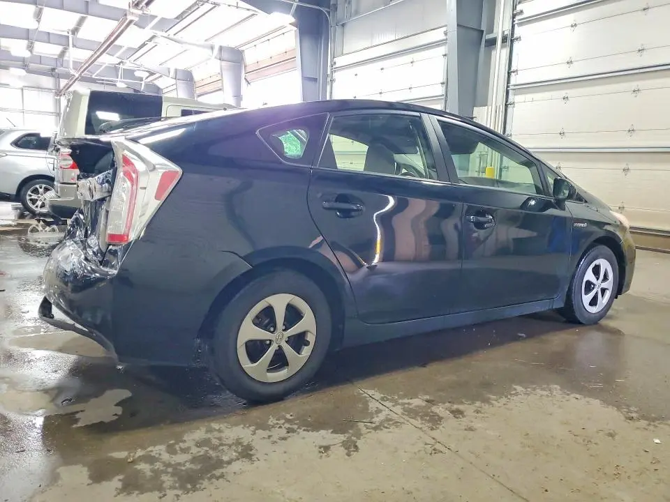 2012 TOYOTA PRIUS TWO  