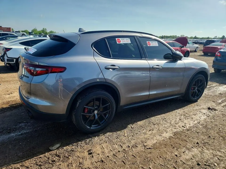 2020 ALFA ROMEO STELVIO   