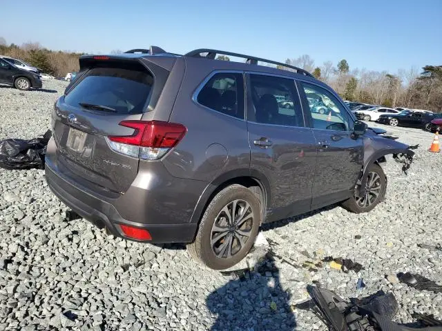 2022 SUBARU FORESTER LIMITED