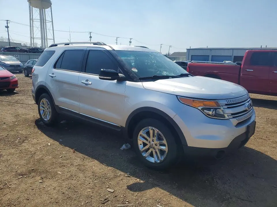 2013 FORD EXPLORER XLT  