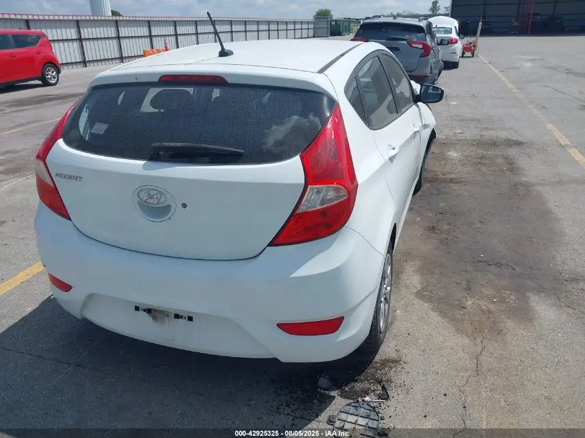 2016 HYUNDAI ACCENT SE