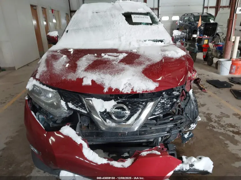 2016 NISSAN ROGUE SL