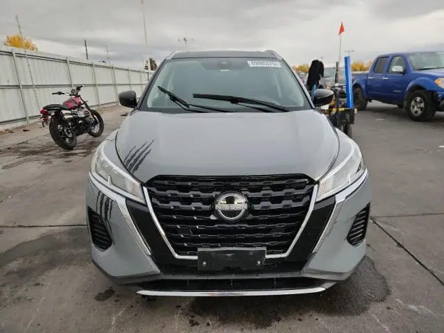 2023 NISSAN KICKS SV  