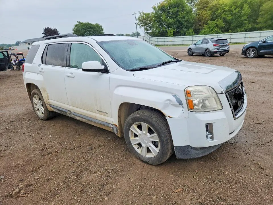 2013 GMC TERRAIN SLE  