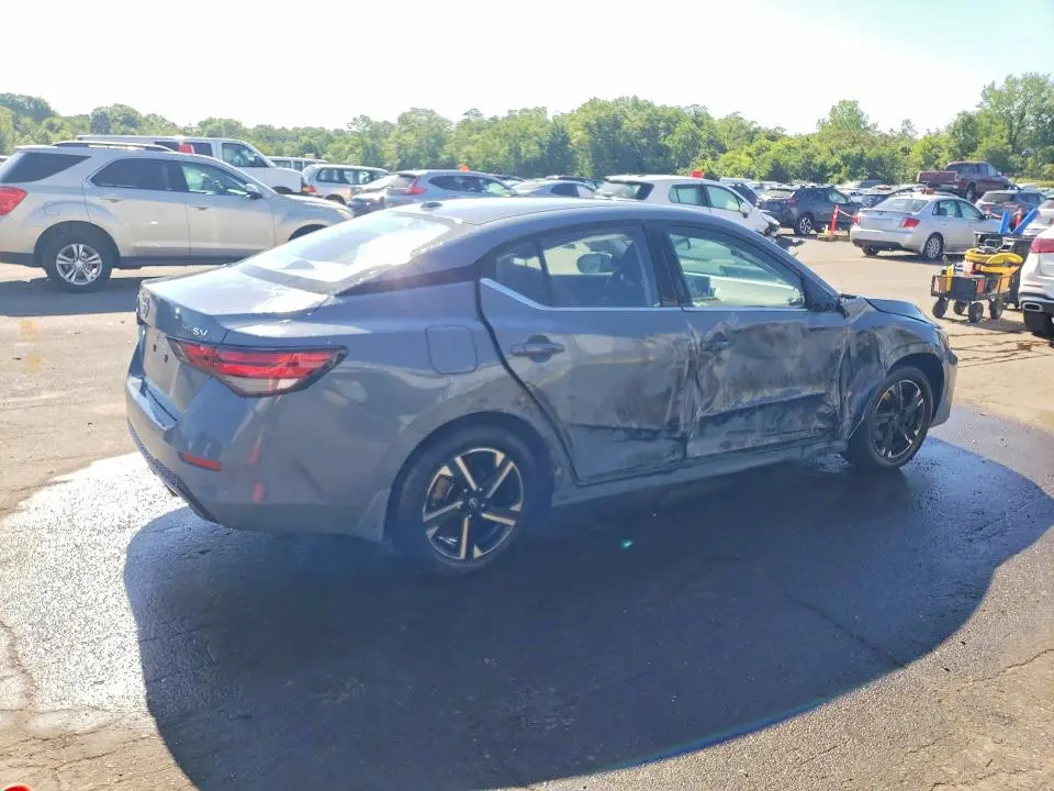 2024 NISSAN SENTRA SV  