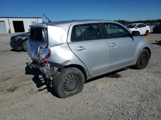 2010 TOYOTA SCION XD   