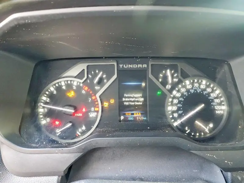 2026 TOYOTA TUNDRA SR5  