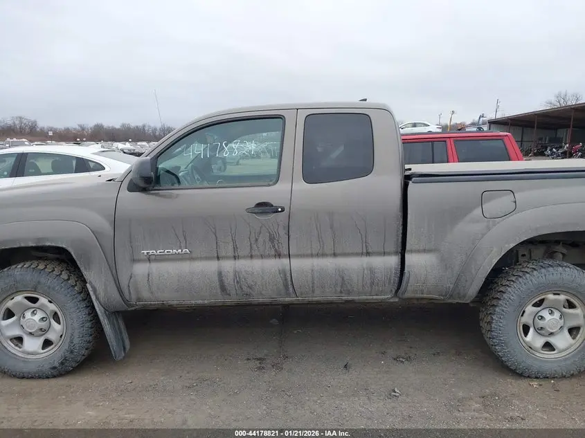 2012 TOYOTA TACOMA  