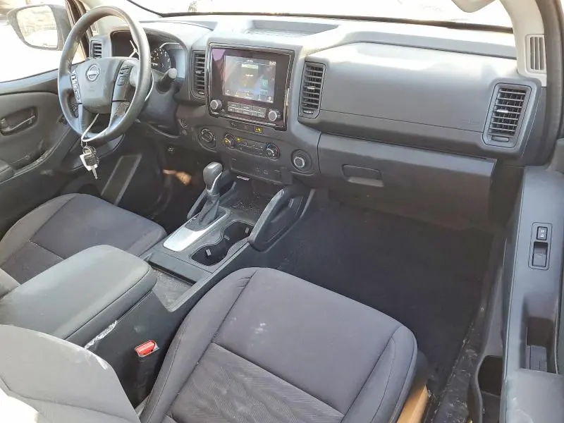 2024 NISSAN FRONTIER S  