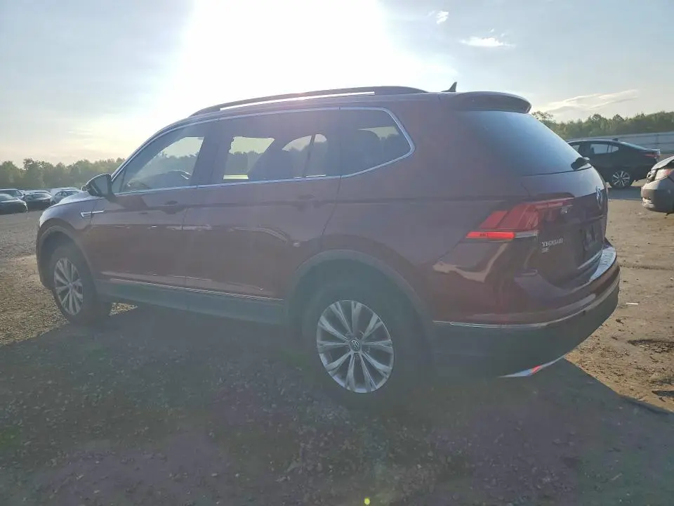 2018 VOLKSWAGEN TIGUAN SE  