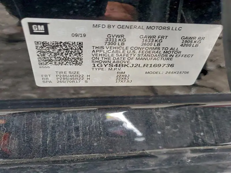 2020 CADILLAC ESCALADE LUXURY  