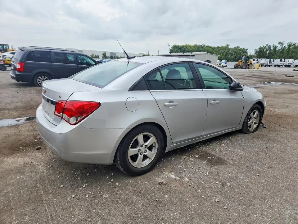 2013 CHEVROLET CRUZE LT  