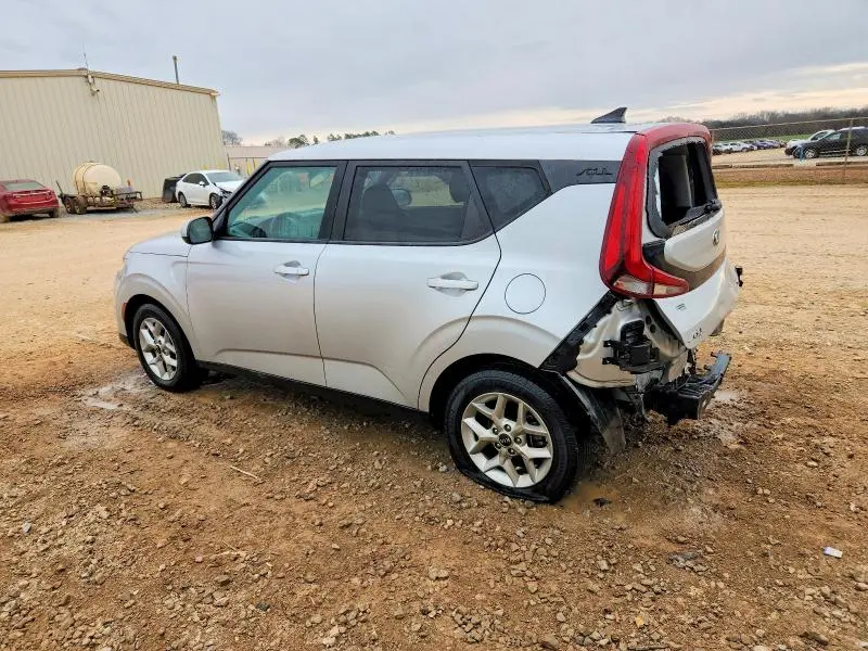 2021 KIA SOUL S  