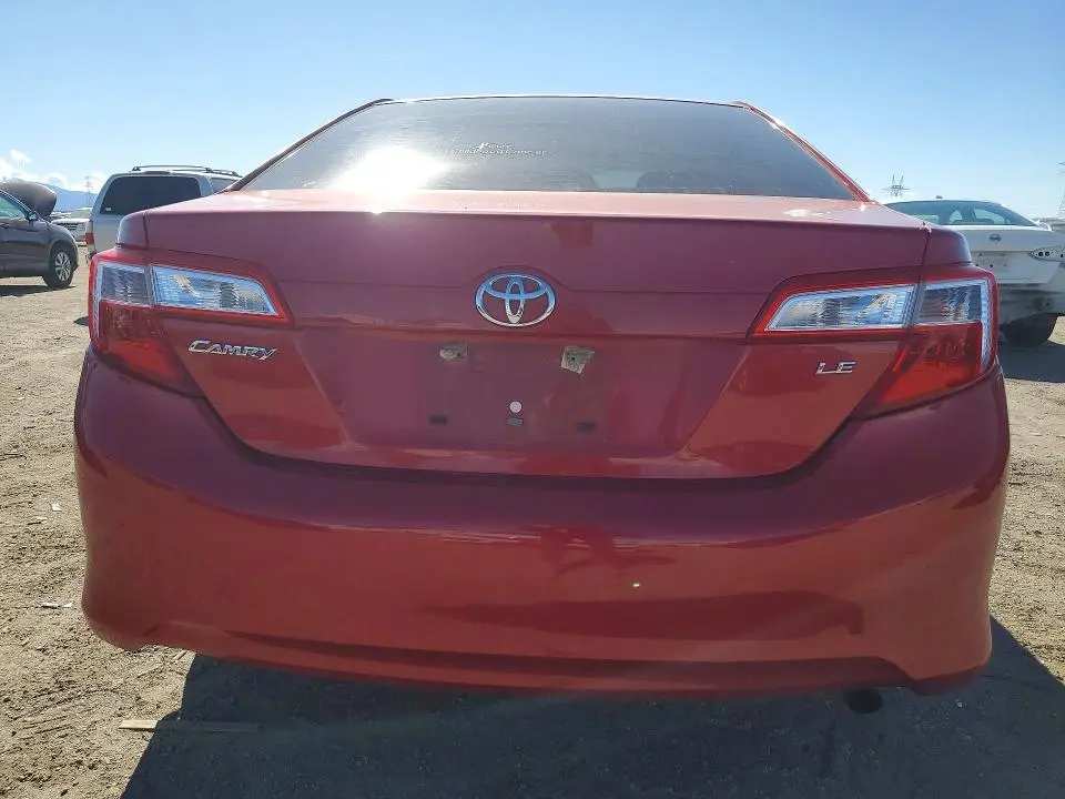 2013 TOYOTA CAMRY LE  
