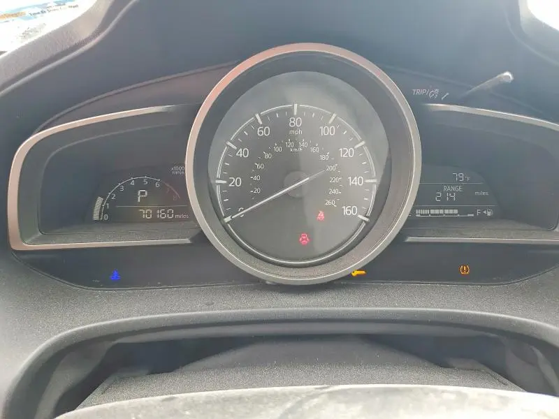 2018 MAZDA 3 TOURING  