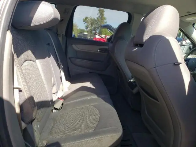 2013 CHEVROLET TRAVERSE LS  