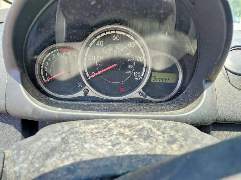 2011 MAZDA MAZDA2   