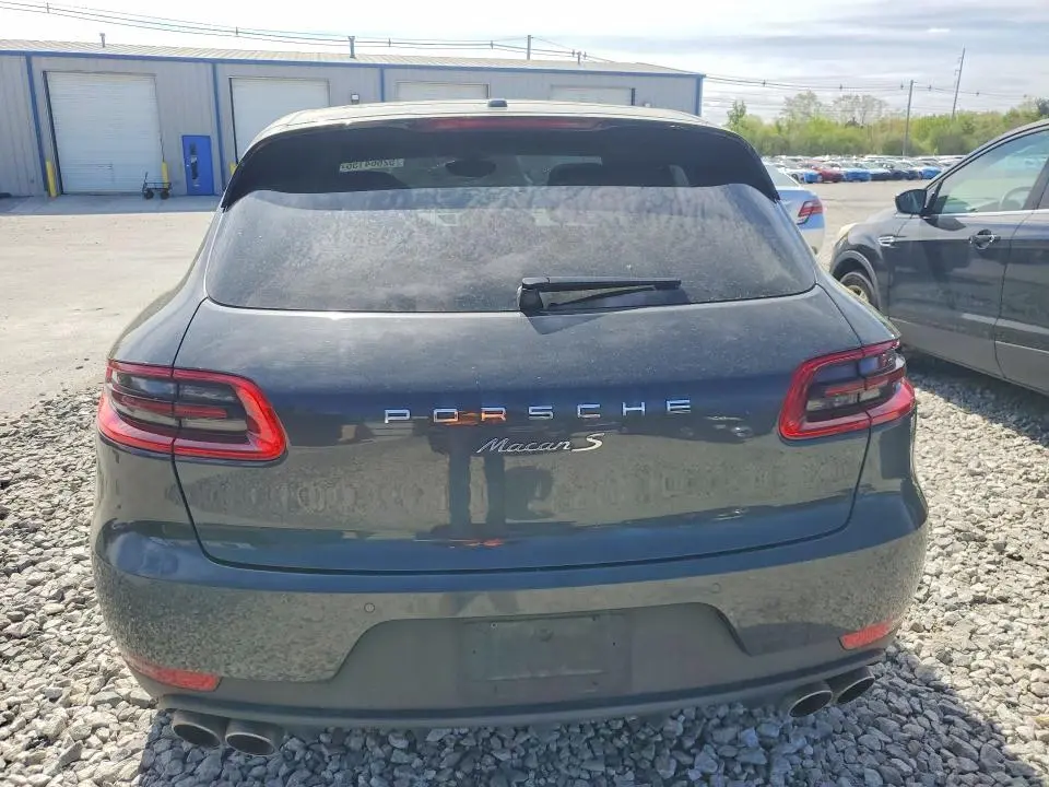 2018 PORSCHE MACAN S  