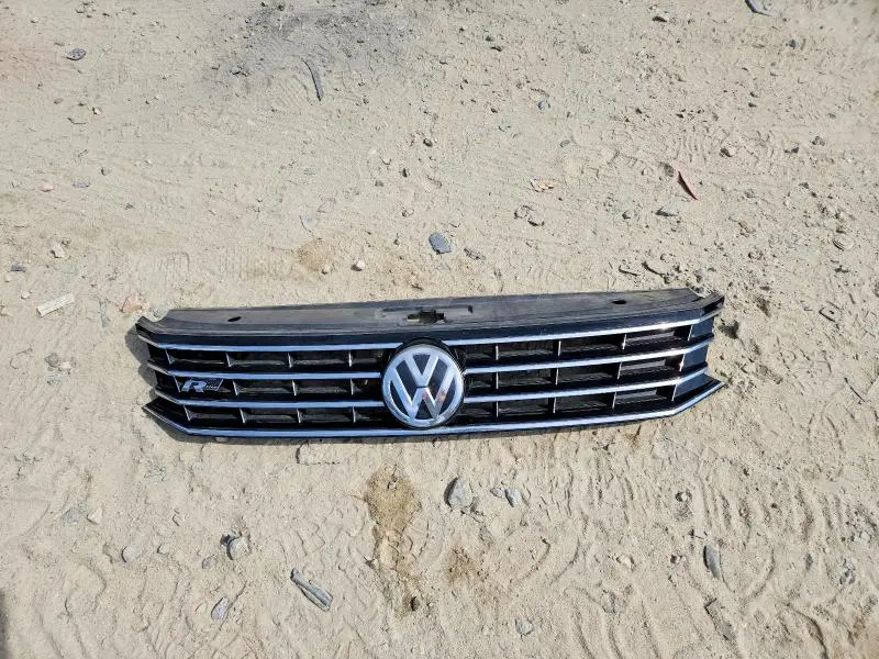 2017 VOLKSWAGEN PASSAT R-LINE  