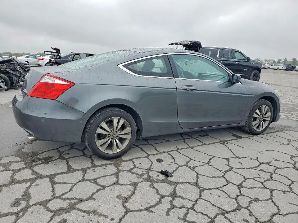 2010 HONDA ACCORD LX  