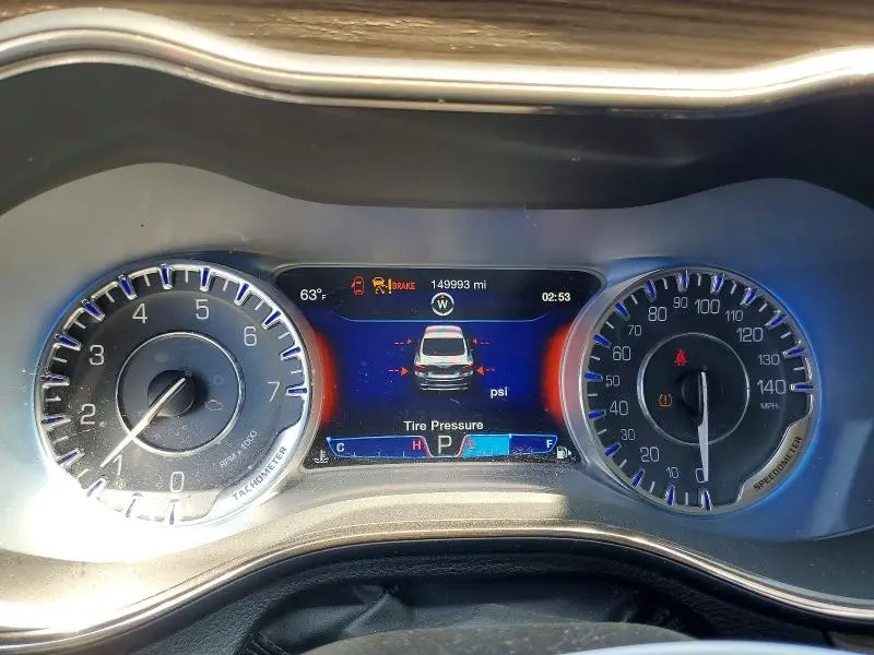 2015 CHRYSLER 200 C  