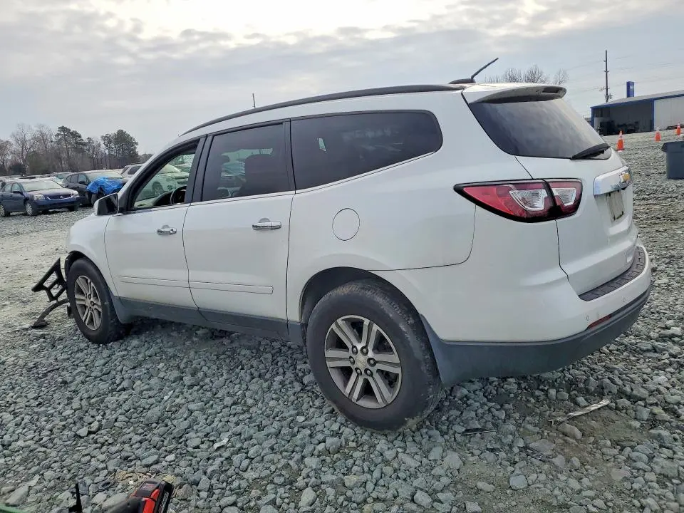 2016 CHEVROLET TRAVERSE LT  
