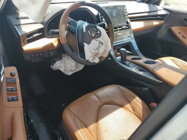 2019 TOYOTA AVALON XLE  