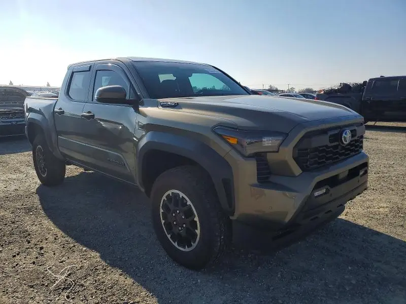 2024 TOYOTA TACOMA DOUBLE CAB  