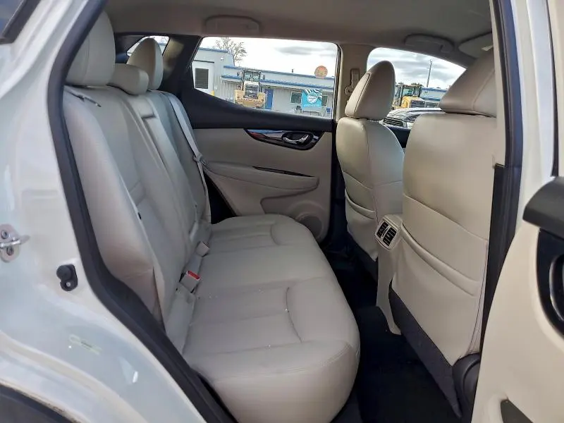 2019 NISSAN ROGUE SPORT S  