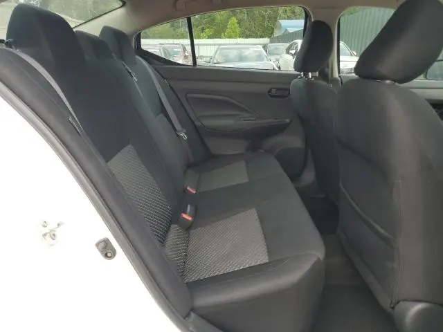 2024 NISSAN VERSA S  