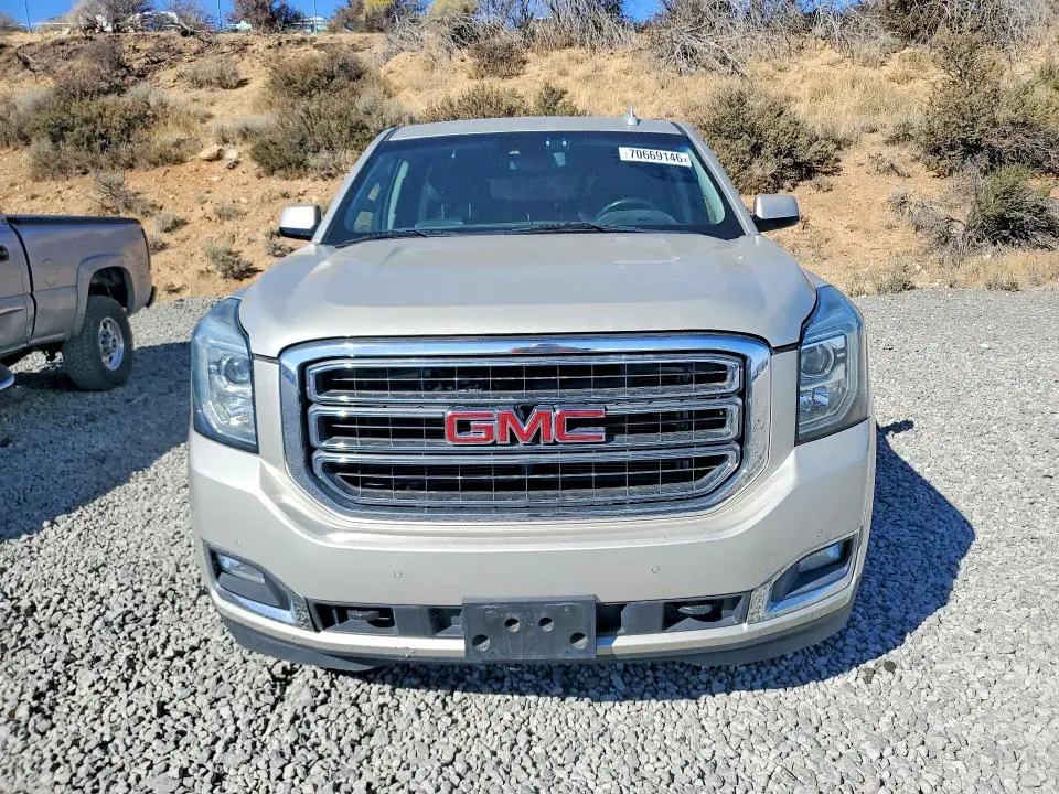 2017 GMC YUKON XL K1500 SLT  