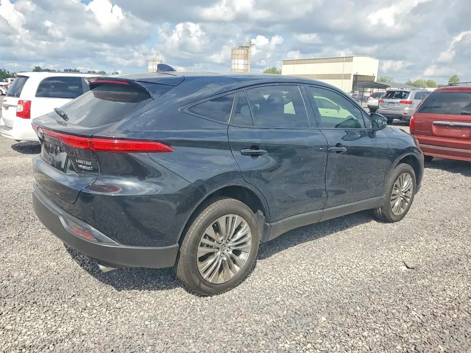2022 TOYOTA VENZA LIMITED  