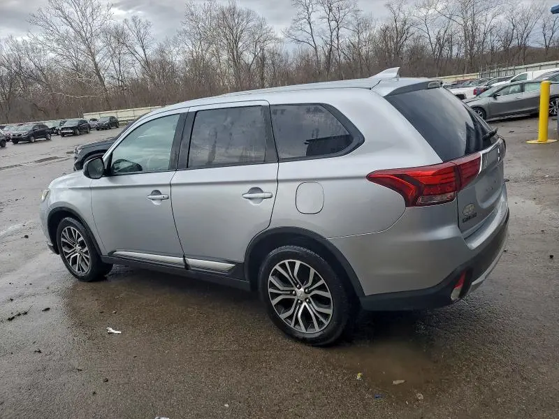 2017 MITSUBISHI OUTLANDER SE  