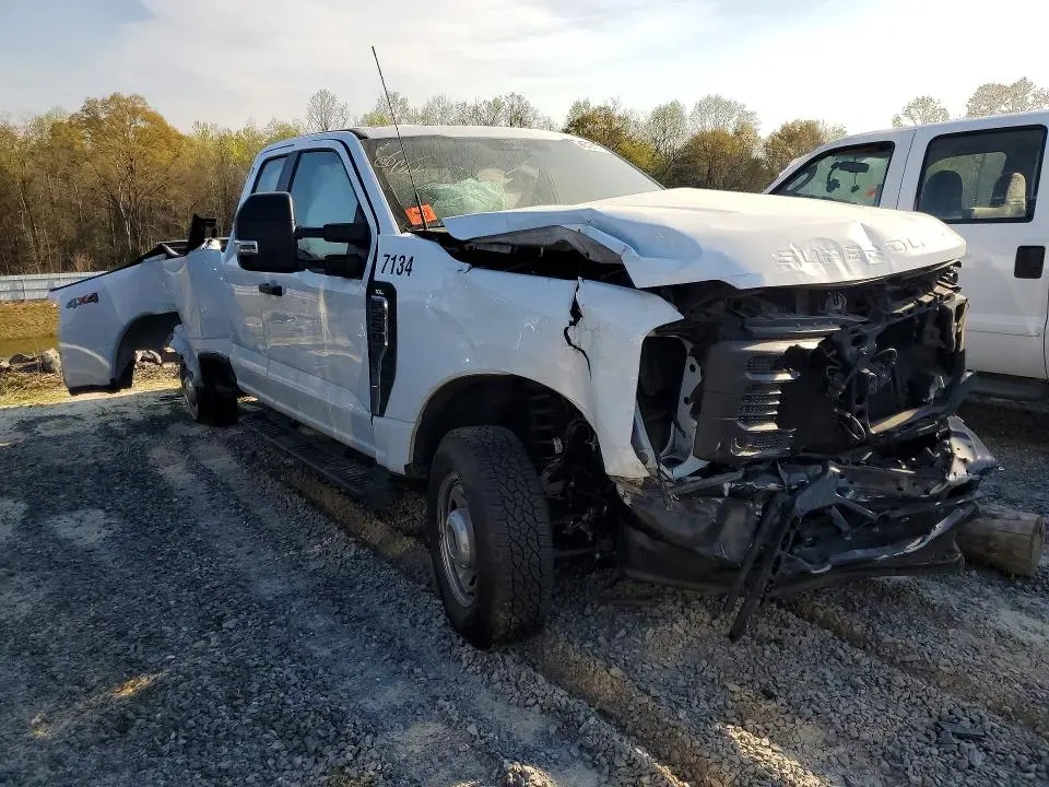 2024 FORD F250 SUPER DUTY  