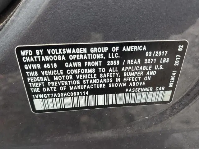 2017 VOLKSWAGEN PASSAT SE  