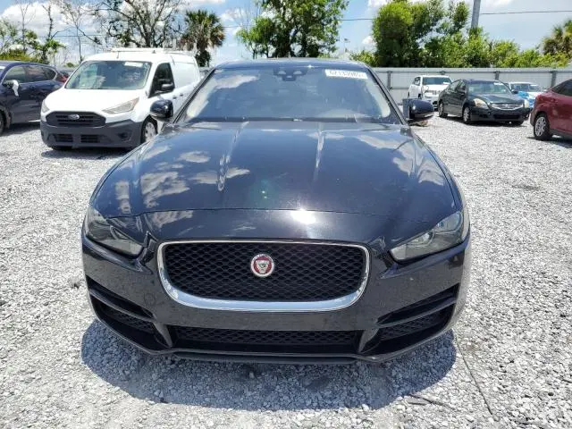 2018 JAGUAR XE PREMIUM  