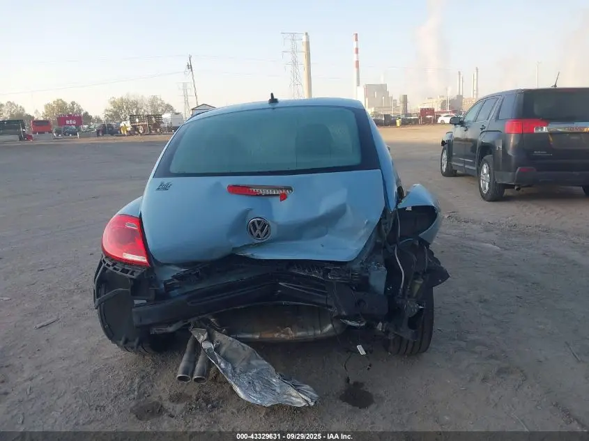 2013 VOLKSWAGEN BEETLE 2.5L