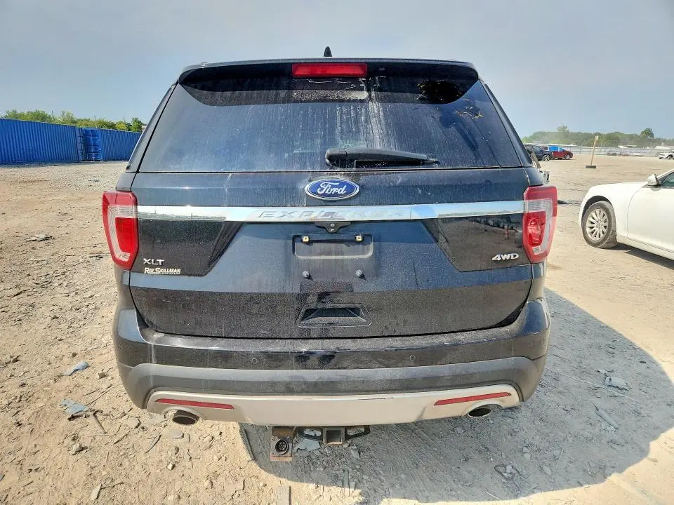 2016 FORD EXPLORER XLT  