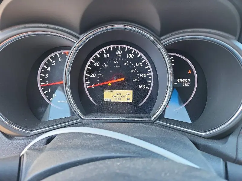 2011 NISSAN MURANO S  