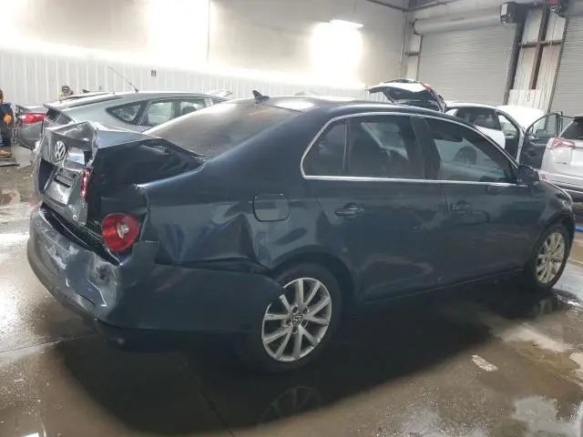 2010 VOLKSWAGEN JETTA SE  