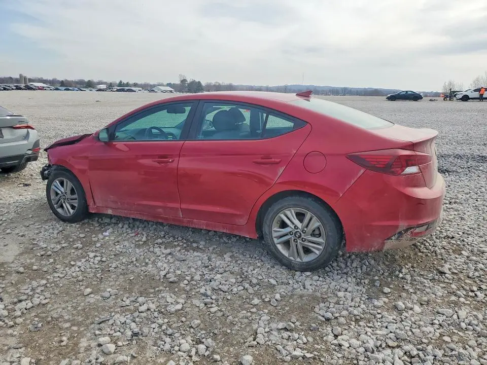 2019 HYUNDAI ELANTRA SEL  