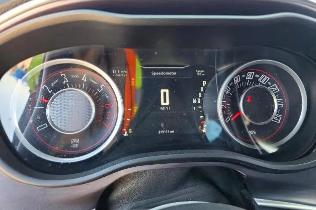 2015 DODGE CHALLENGER SXT  