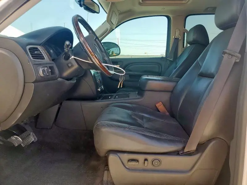 2011 GMC YUKON DENALI