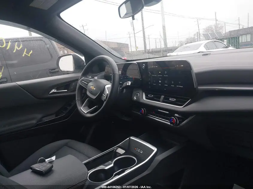 2025 CHEVROLET EQUINOX FWD LT