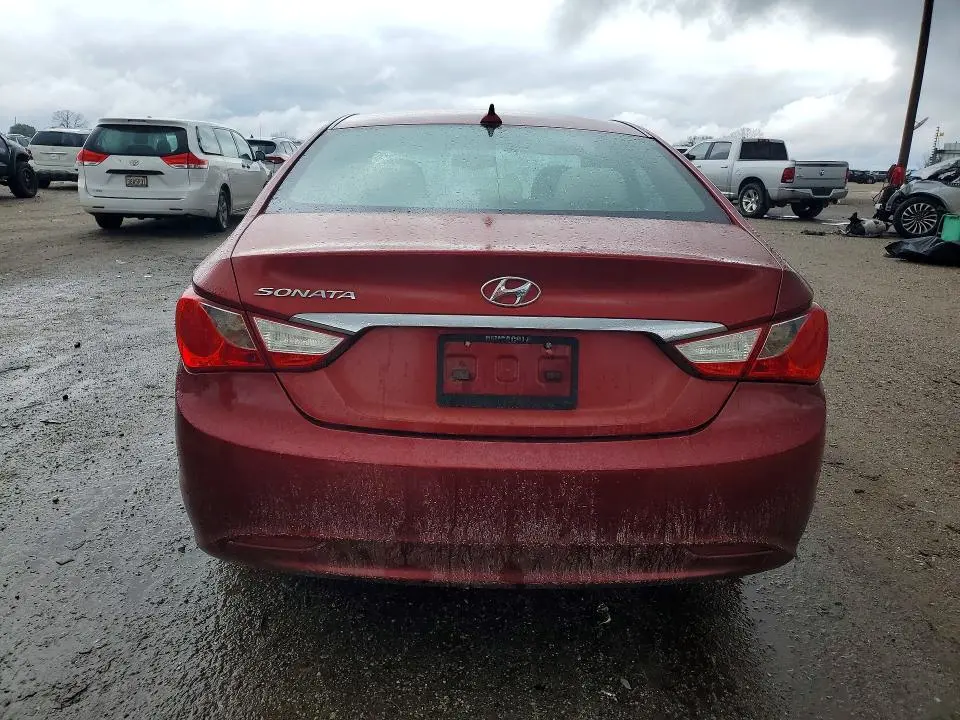 2013 HYUNDAI SONATA GLS  