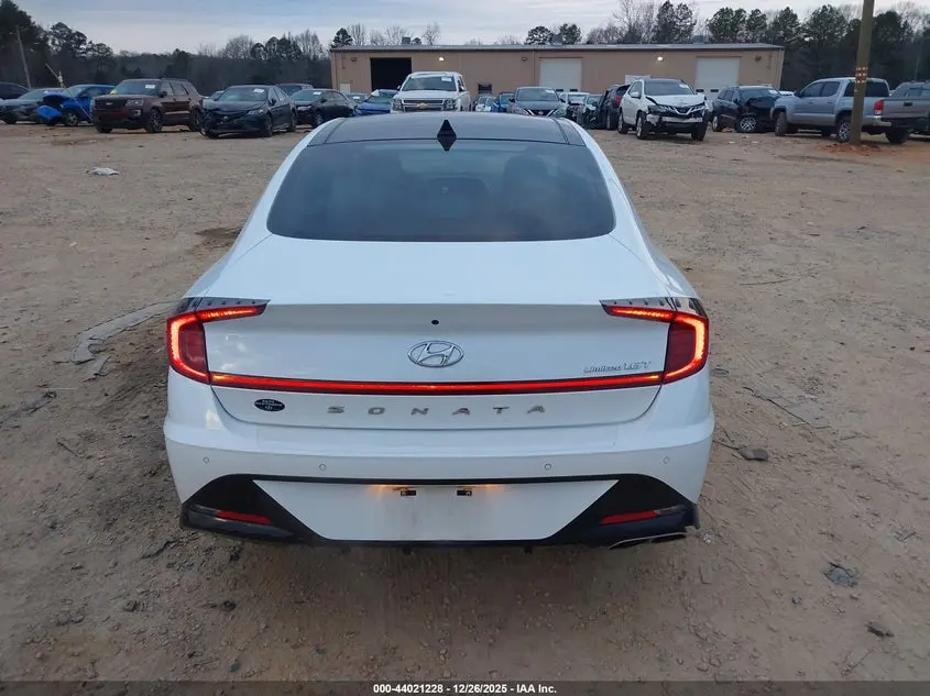 2022 HYUNDAI SONATA LIMITED