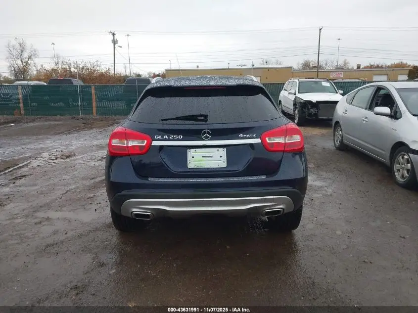 2017 MERCEDES-BENZ GLA 250 4MATIC