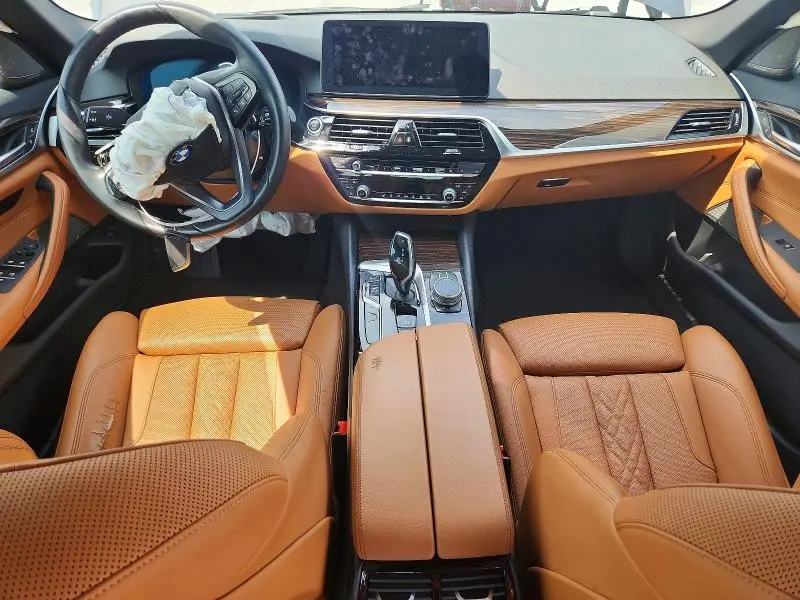 2021 BMW 540I   
