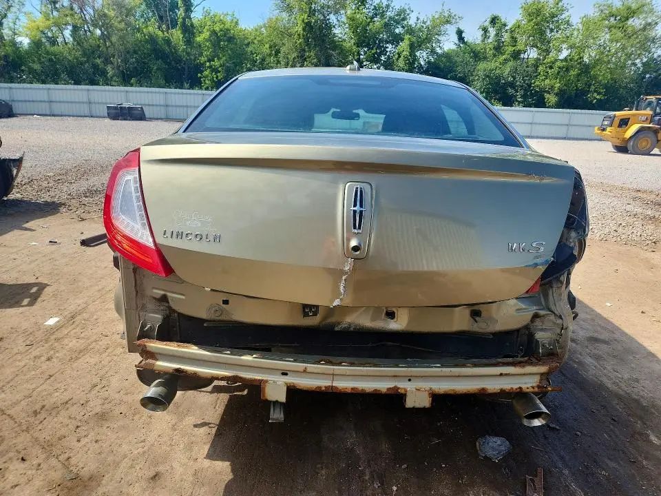 2013 LINCOLN MKS   