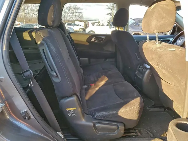 2015 NISSAN PATHFINDER S  